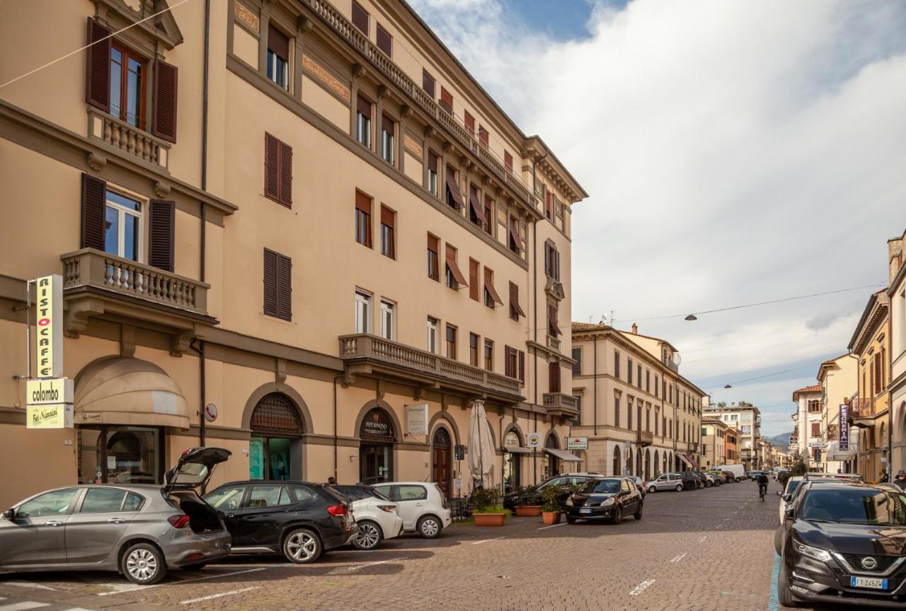 Liberty Guest House Lucca Exterior photo